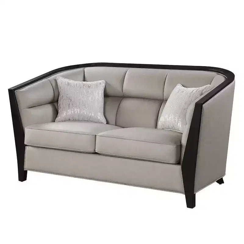 Causeuse en tissu beige avec 2 oreillers, 2 places